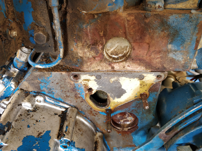 It’s gasket wants to stay too.